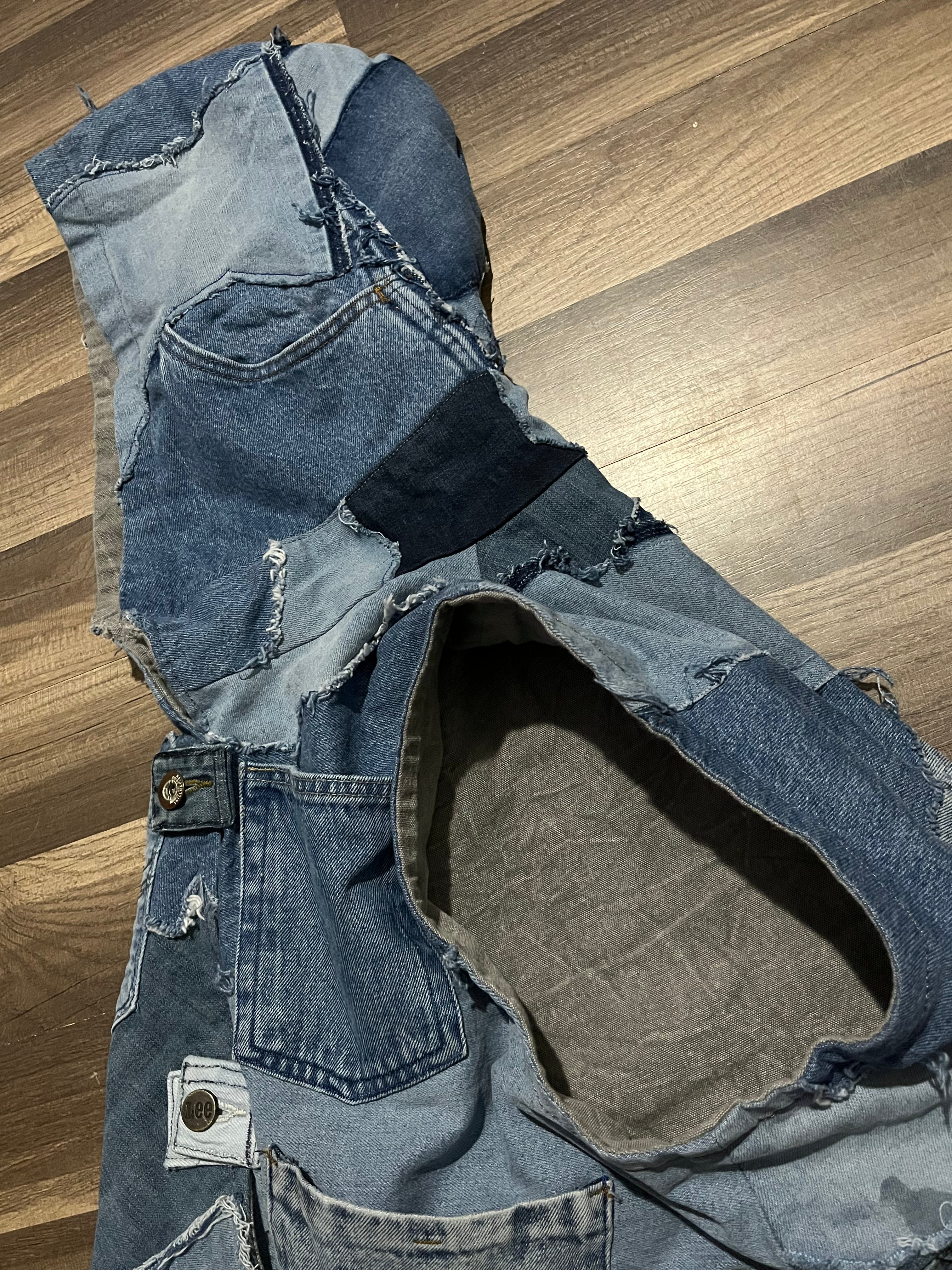 BLUE "POCKET MONSTER"